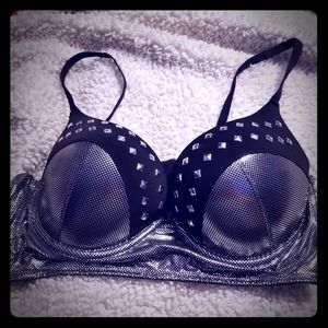 Sexy Blackheart bra